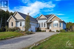 Real Estate -   104 AARON MERRICK DRIVE, Merrickville, Ontario - 